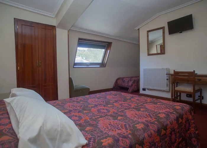 Hotell Hospedium La Marina Costa Da Morte