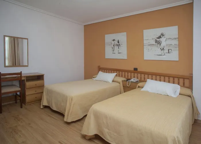 Hospedium La Marina Costa Da Morte Hotell 2*