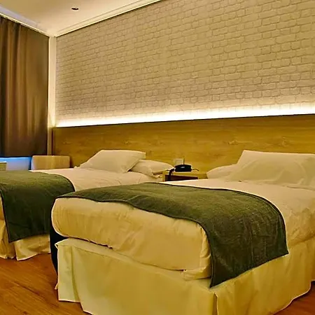 Hospedium La Marina Costa Da Morte Hotel Cee