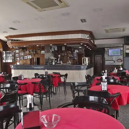 La Marina 2*