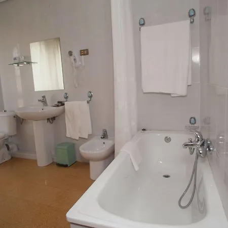 Hospedium La Marina Costa Da Morte Hotel