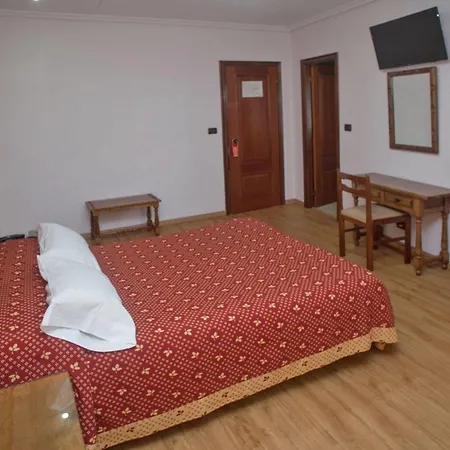 Hospedium La Marina Costa Da Morte Cee