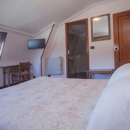 Hospedium La Marina Costa Da Morte 2*