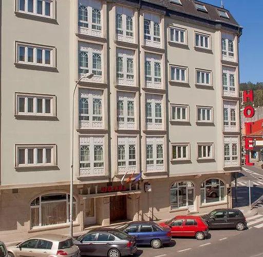 Hospedium La Marina Costa Da Morte מלון 2*