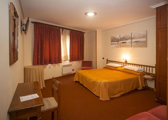 Hospedium La Marina Costa Da Morte Otel Cee