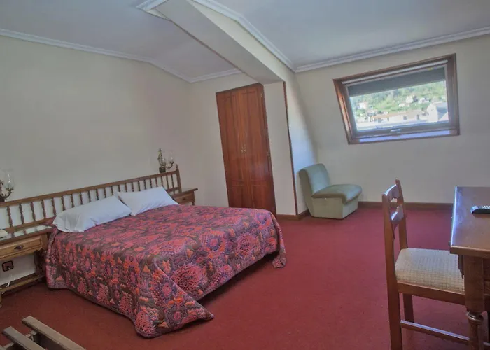 Hospedium La Marina Costa Da Morte Cee