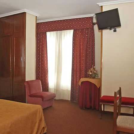 Hospedium La Marina Costa Da Morte 2* Сеэ