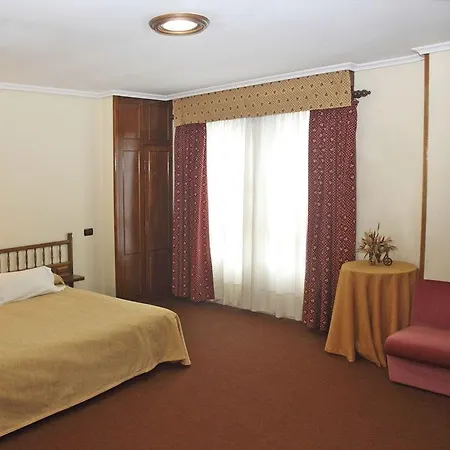 Hospedium La Marina Costa Da Morte 2*