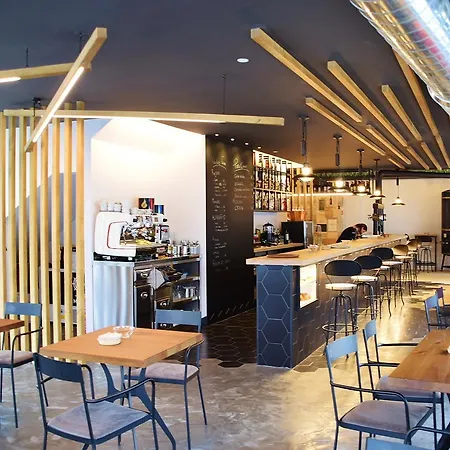 Отель Hospedium La Marina Costa Da Morte Сеэ