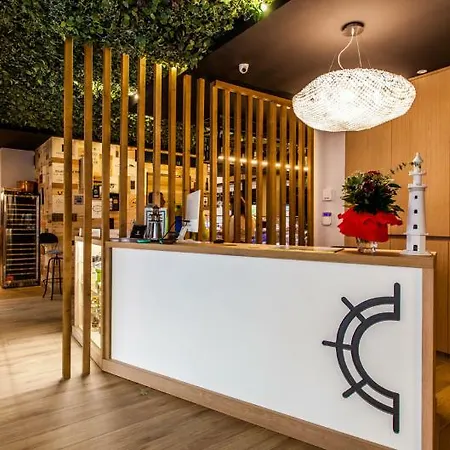 Hospedium La Marina Costa Da Morte Отель Сеэ